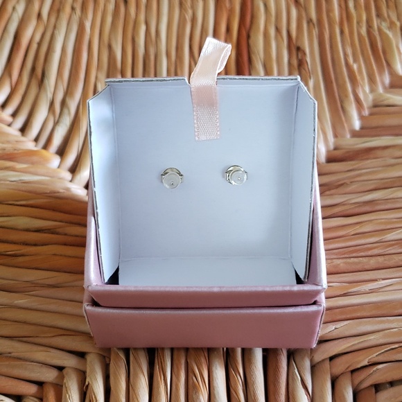 Humming Bird Earrings NEW! - Picture 3 of 8